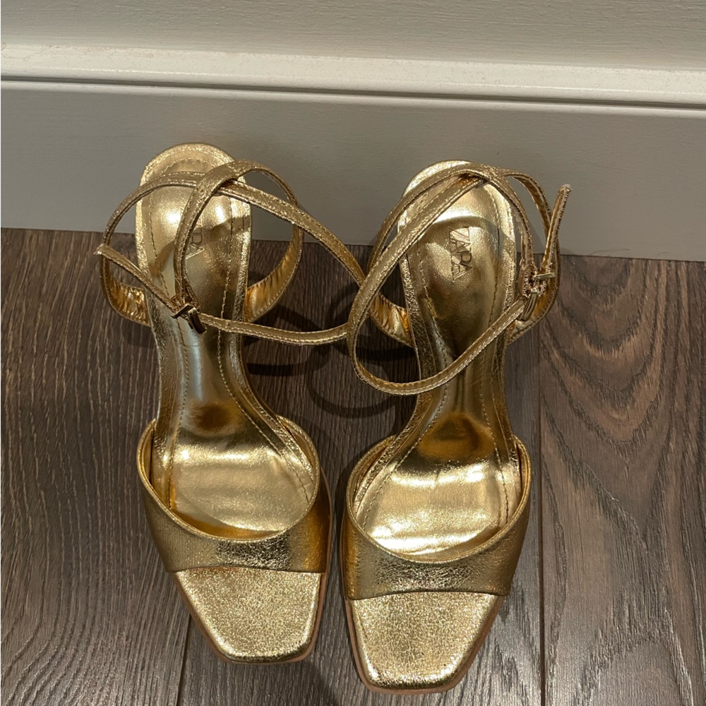 Zara Metallic Gold Heels - Size 6 EUC